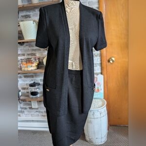 ST JOHN Basics black label Cardigan sz6 USA